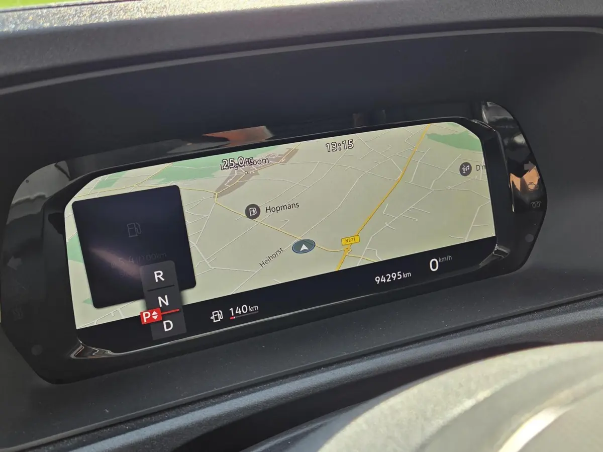 2.0 TDI Style Automaat | Virtual / Carplay / Camera / LED / Keyless / Bumpers in kleur | Zéér luxe!