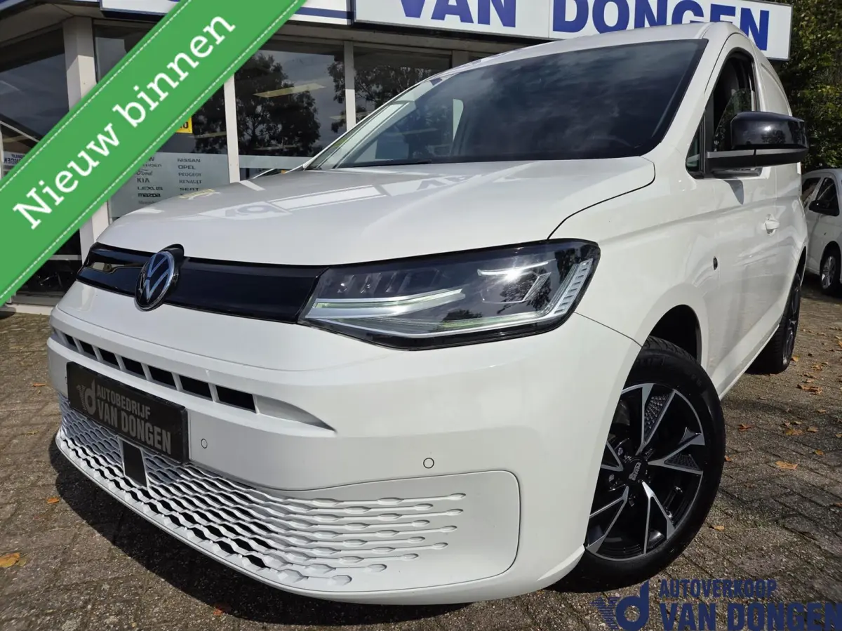 2.0 TDI Style Automaat | Virtual / Carplay / Camera / LED / Keyless / Bumpers in kleur | Zéér luxe!