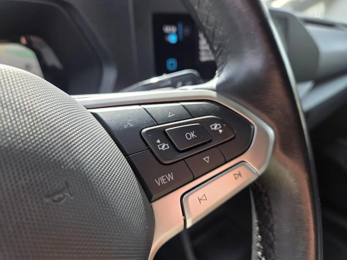 2.0 TDI Style Automaat | Virtual / Carplay / Camera / LED / Keyless / Bumpers in kleur | Zéér luxe!