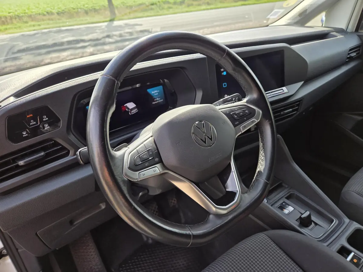 2.0 TDI Style Automaat | Virtual / Carplay / Camera / LED / Keyless / Bumpers in kleur | Zéér luxe!