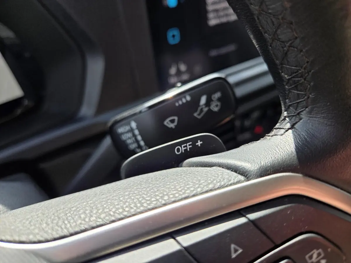 2.0 TDI Style Automaat | Virtual / Carplay / Camera / LED / Keyless / Bumpers in kleur | Zéér luxe!