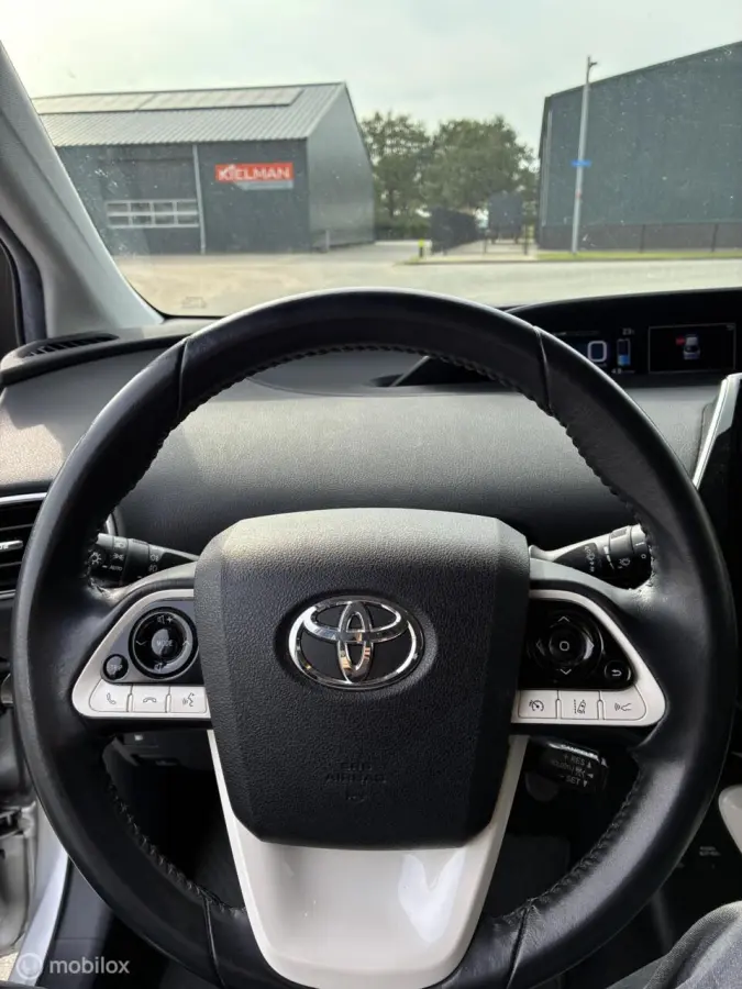 1.8 Dynamic | Hybrid | HUD | Navigatie | Lane Keeping | Stoelverwarming