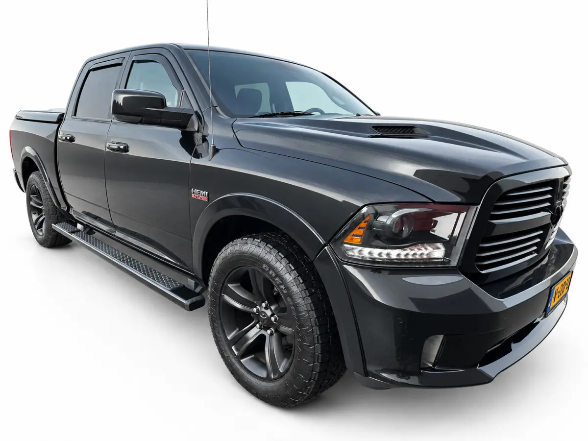 1500 5.7 V8 Sport Crew Cab 6'4 Marge