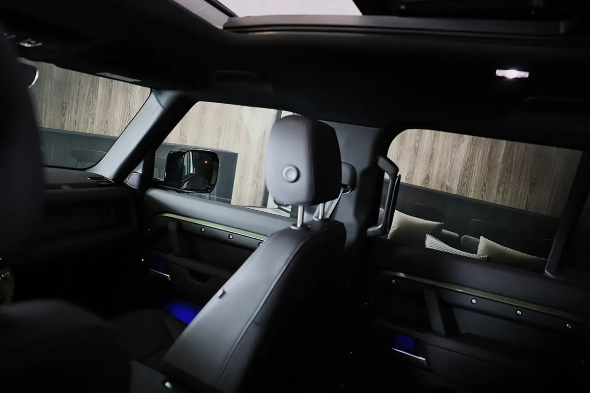 2.0 P300e 110 X-Dynamic SE FACELIFT / Memory / Leder / Meridian / Acc / 360 Camera / Open Panoramadak