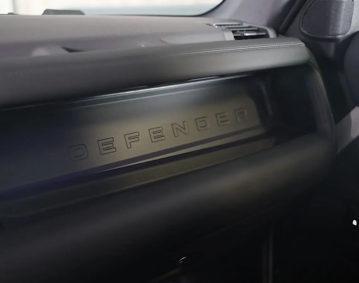 2.0 P300e 110 X-Dynamic SE FACELIFT / Memory / Leder / Meridian / Acc / 360 Camera / Open Panoramadak