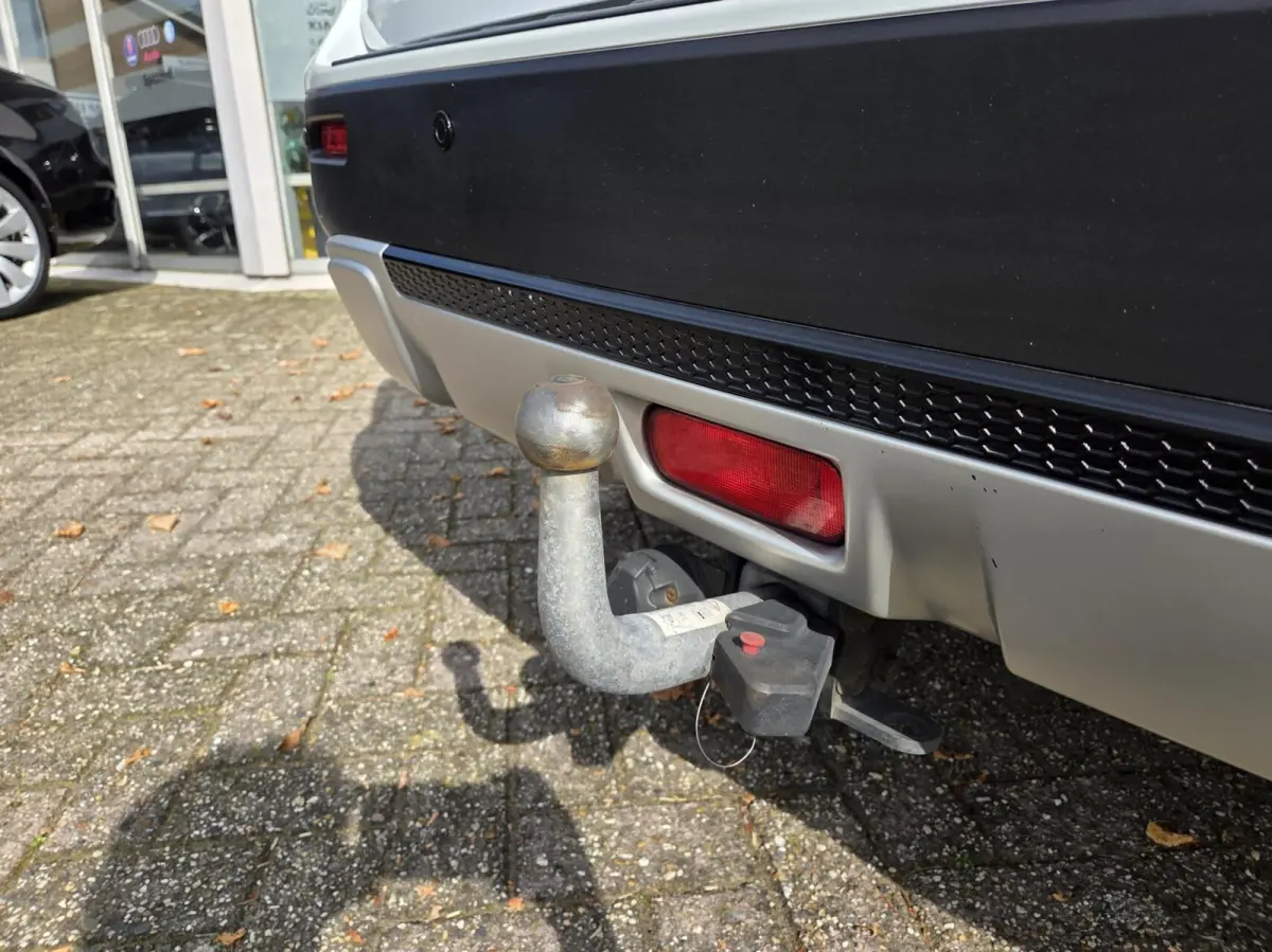 1.6 High Executive Automaat | Parelmoer / Panorama / Trekhaak / Outdoor pack | 1e Eigenaar / Zéér mooi!