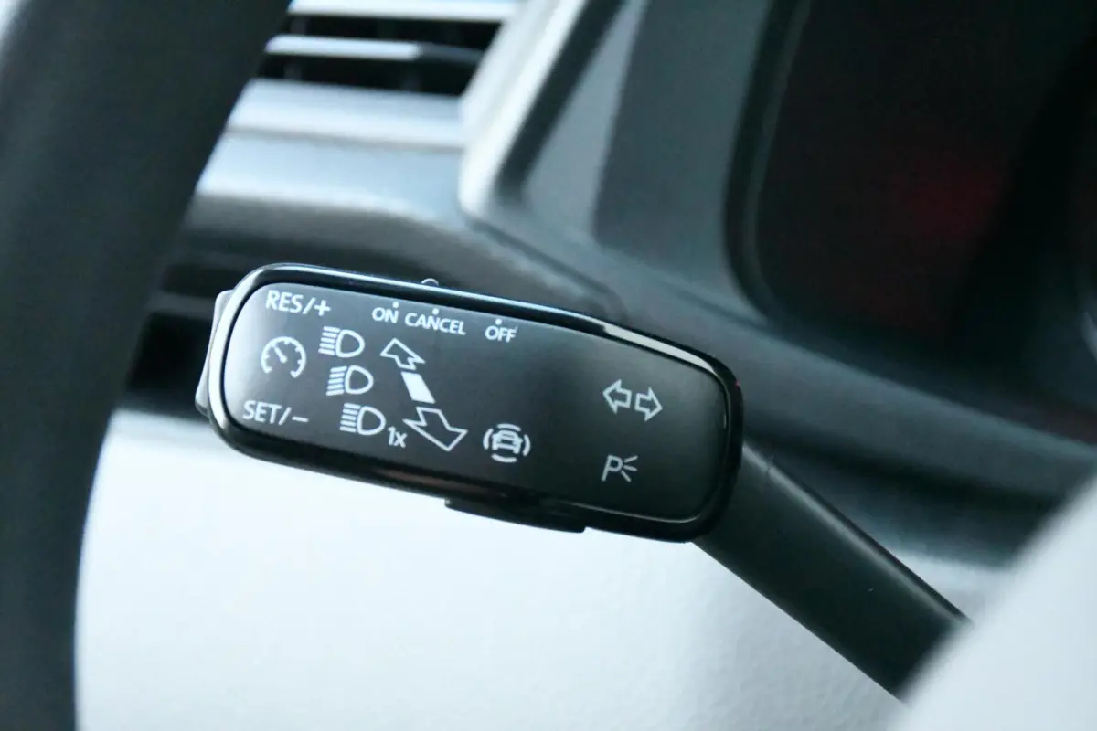 2.0 TDI L2H1 Carplay Cruise PDC 2021