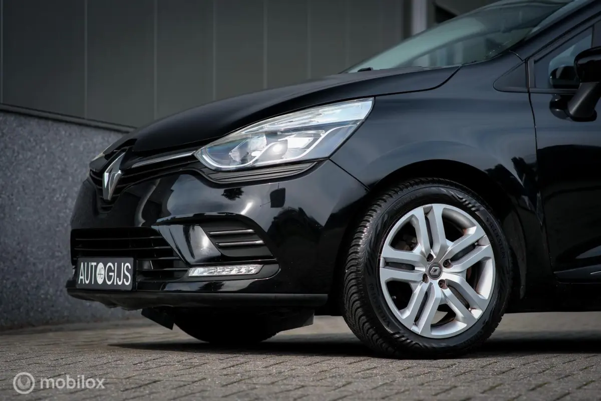 0.9 TCe Zen 90 pk | Nieuwe APK | Nieuwe banden all season | rijklaar | LED | Cuise | Airco | NL auto NAP |