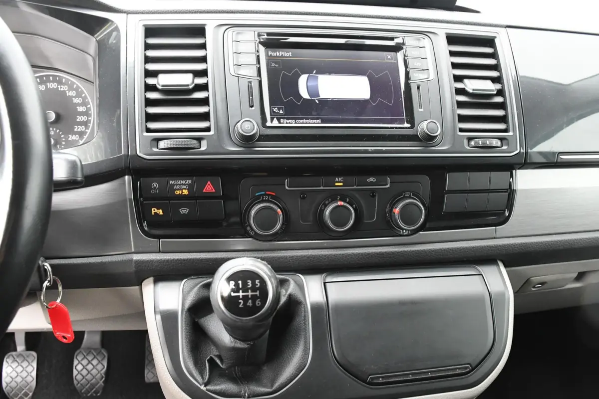 2.0 TDI L1H1 Highline LEER Carplay OZ