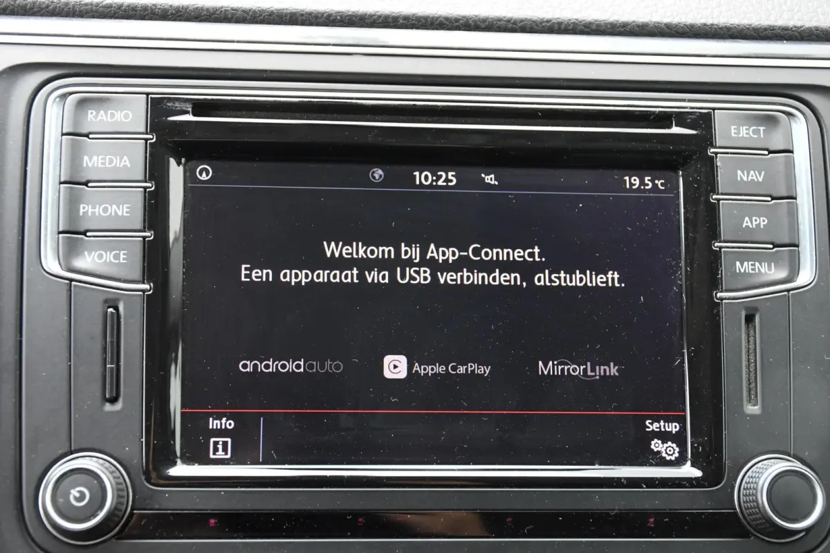 2.0 TDI L1H1 Highline LEER Carplay OZ