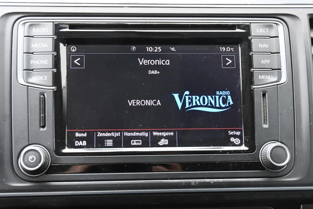 2.0 TDI L1H1 Highline LEER Carplay OZ