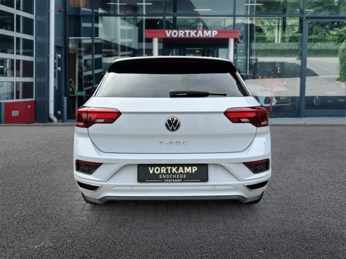 1.5 TSI DSG R-LINE CAMERA/ELEK-KLEP/DIG-DASH/ACC/STOELVERW/NAVI