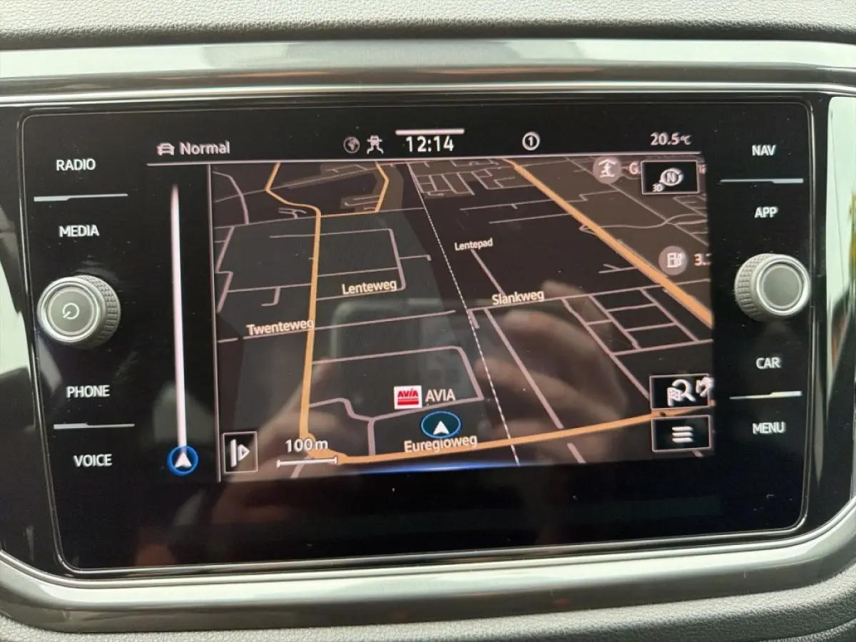 1.5 TSI DSG R-LINE CAMERA/ELEK-KLEP/DIG-DASH/ACC/STOELVERW/NAVI