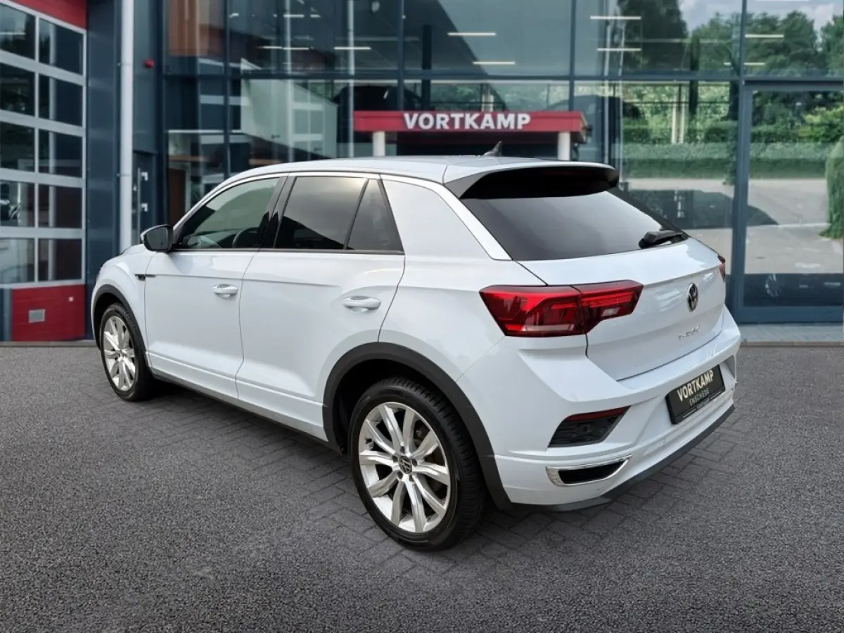 1.5 TSI DSG R-LINE CAMERA/ELEK-KLEP/DIG-DASH/ACC/STOELVERW/NAVI