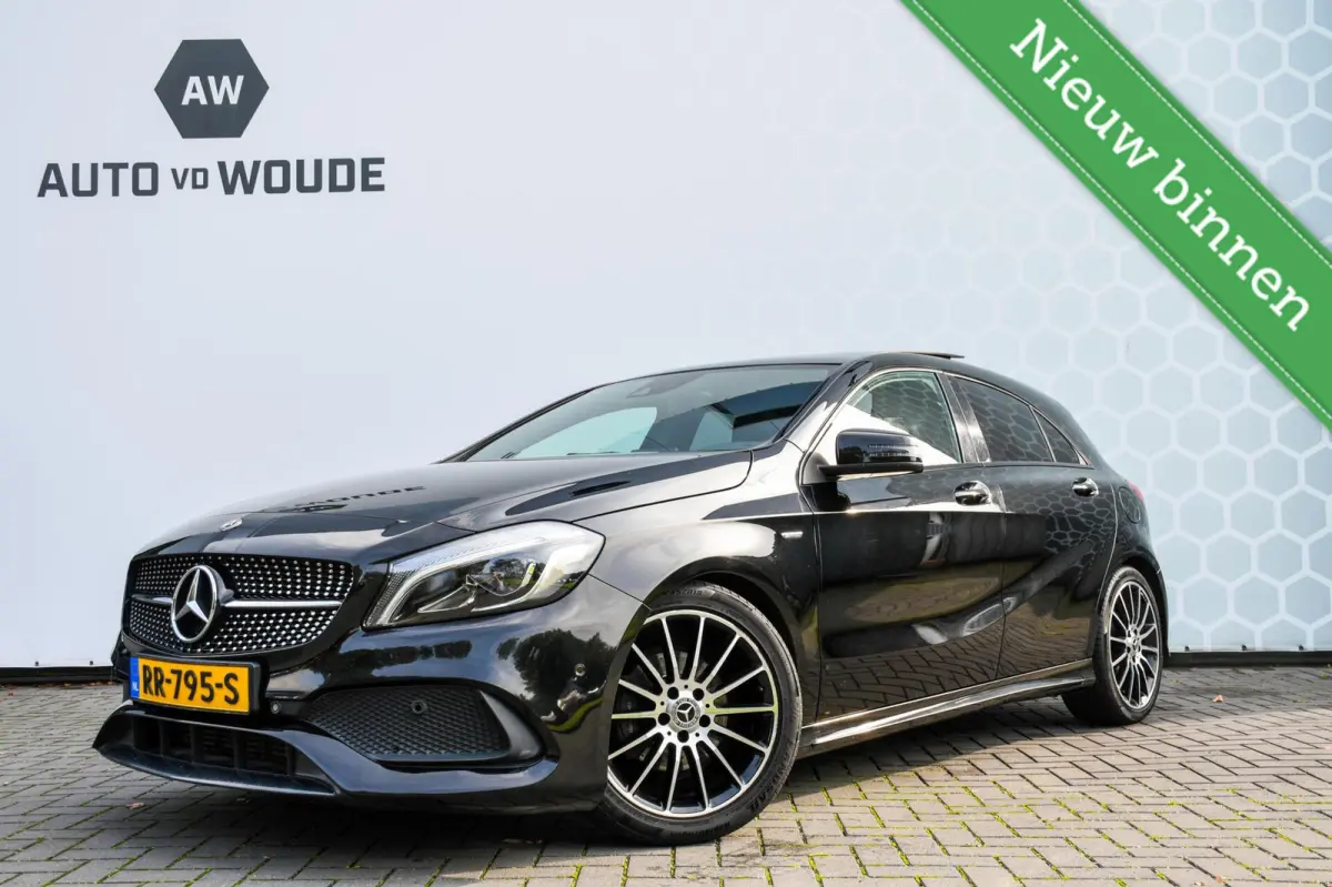 180 EDITION AMG Panoramadak Night Camera