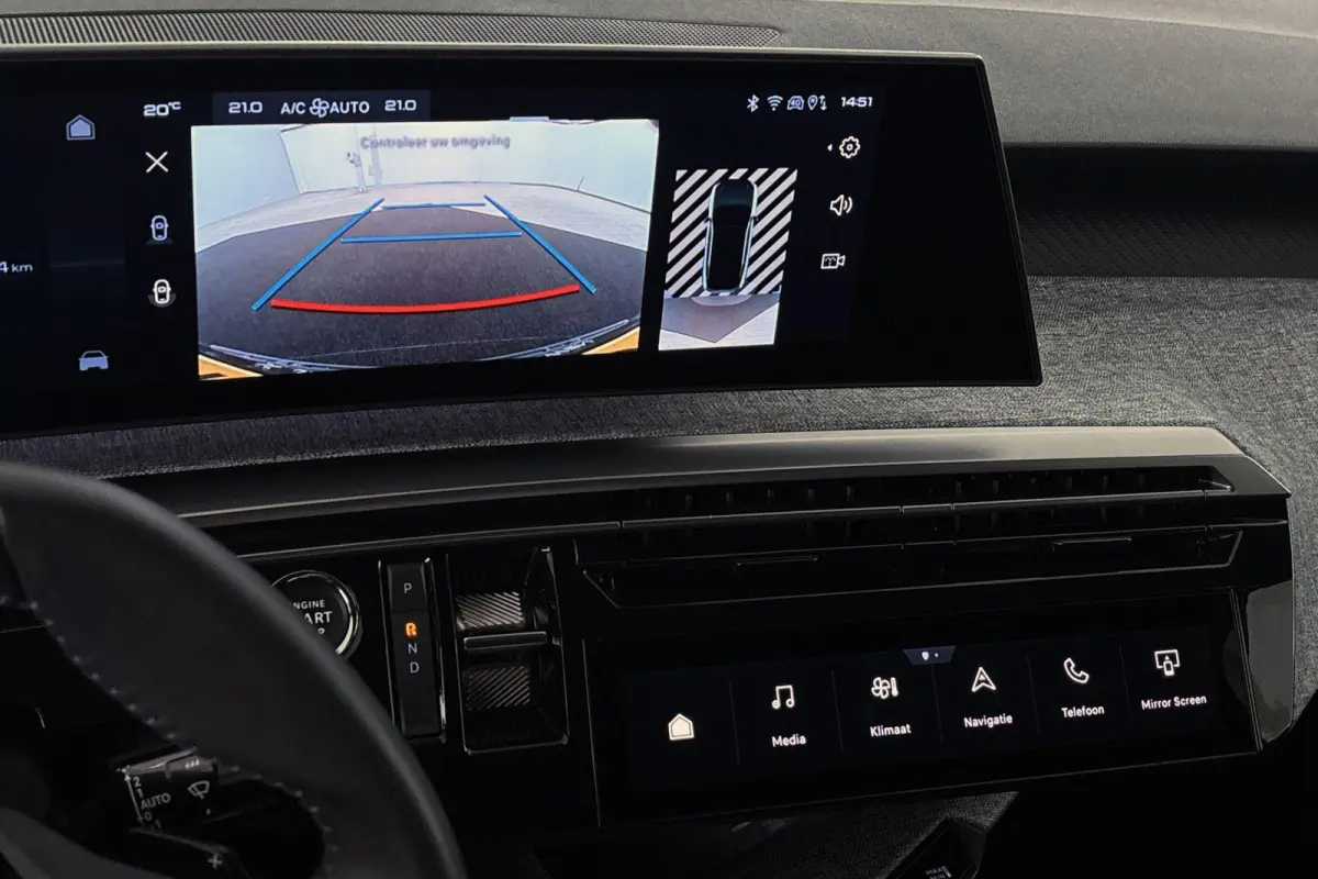 Allure Avantage 210 73 kWh Achteruitrijcamera Keyless Apple Carplay 19"
