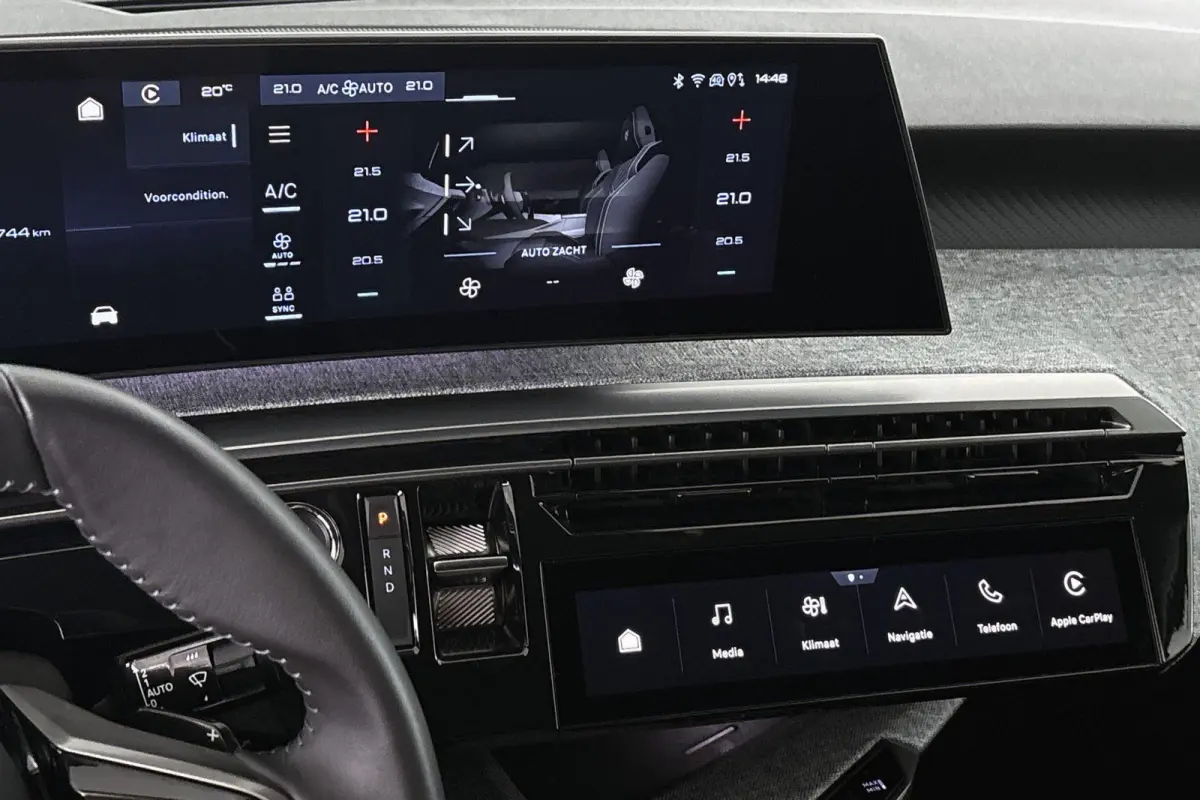 Allure Avantage 210 73 kWh Achteruitrijcamera Keyless Apple Carplay 19"