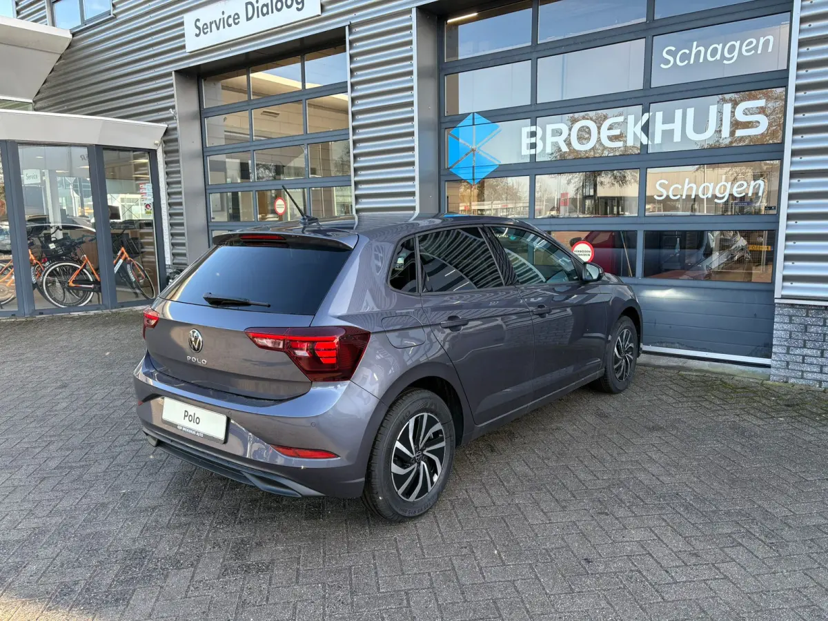 Life Edition | 'App-Connect' smartphone integratie | Buitenspiegels elektrisch instel- verwarm- en inklapbaar