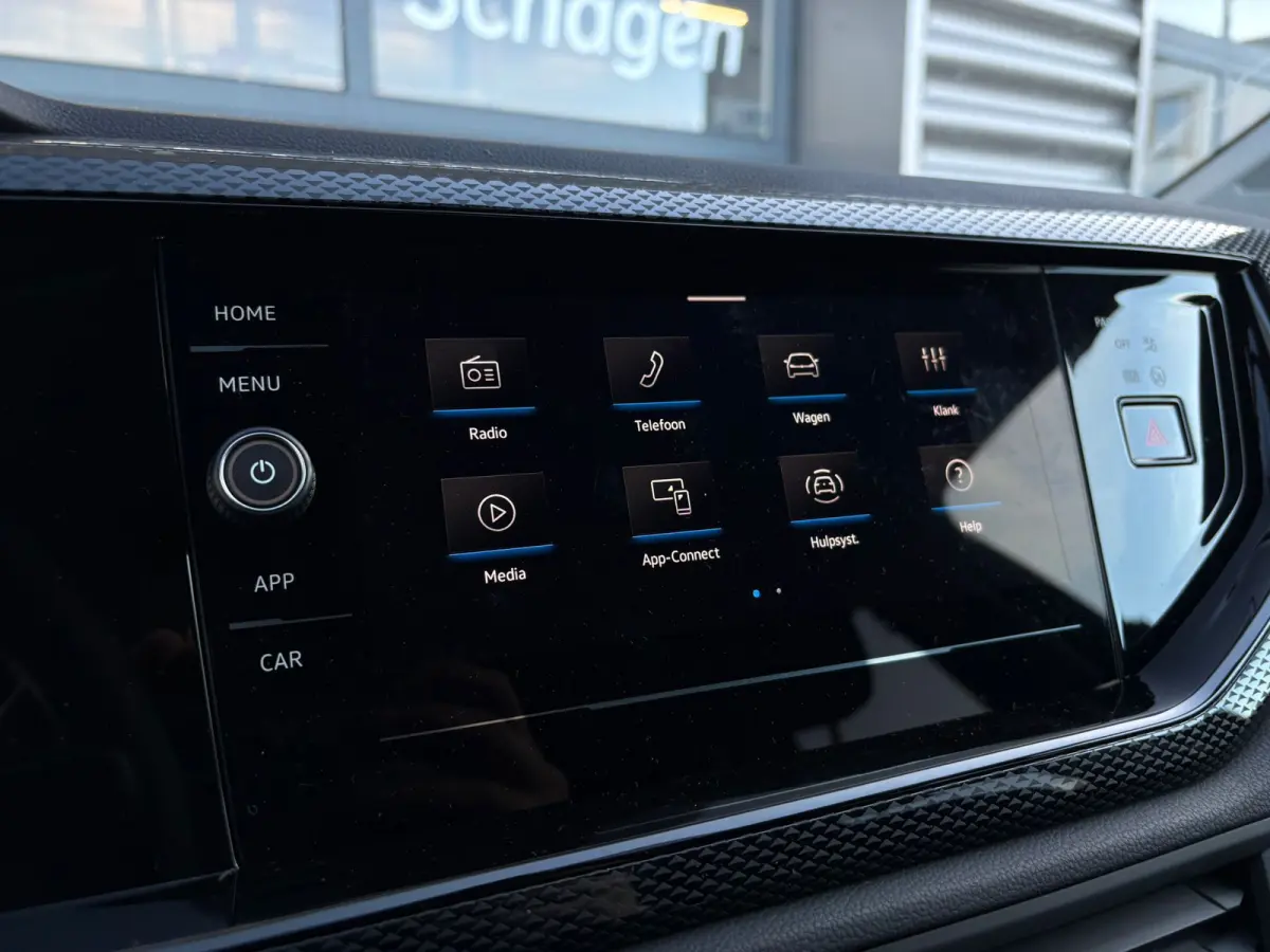 Life Edition | 'App-Connect' smartphone integratie | Buitenspiegels elektrisch instel- verwarm- en inklapbaar