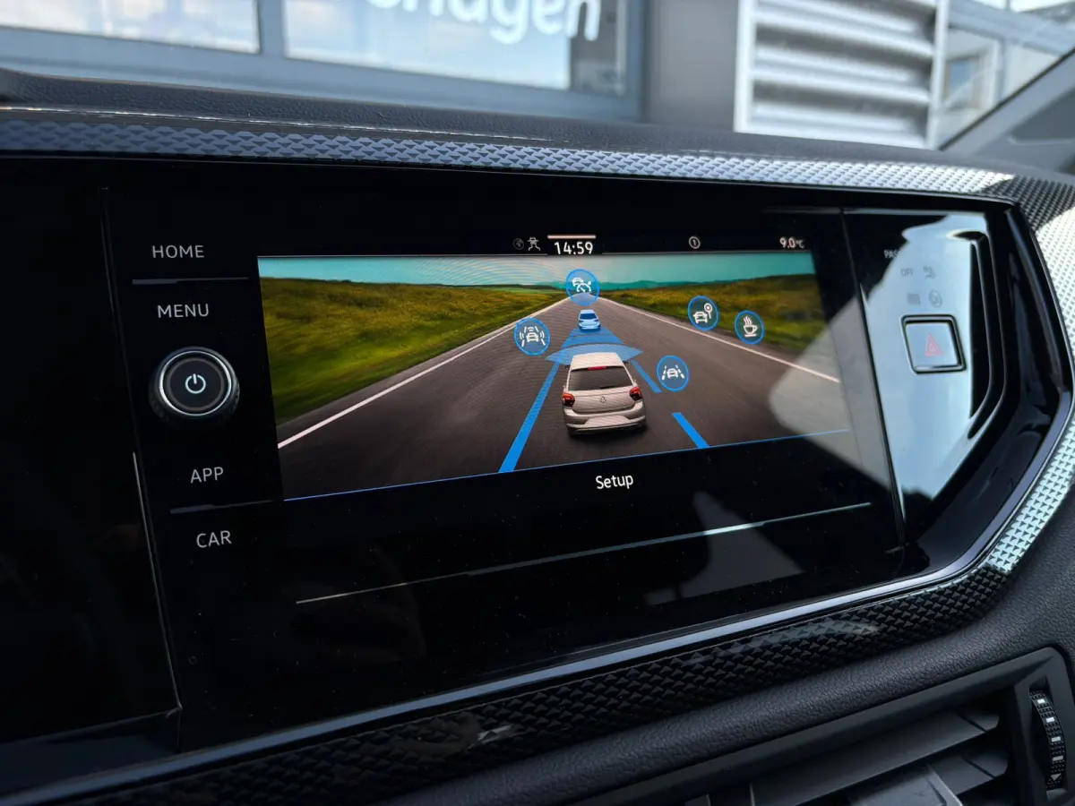 Life Edition | 'App-Connect' smartphone integratie | Buitenspiegels elektrisch instel- verwarm- en inklapbaar