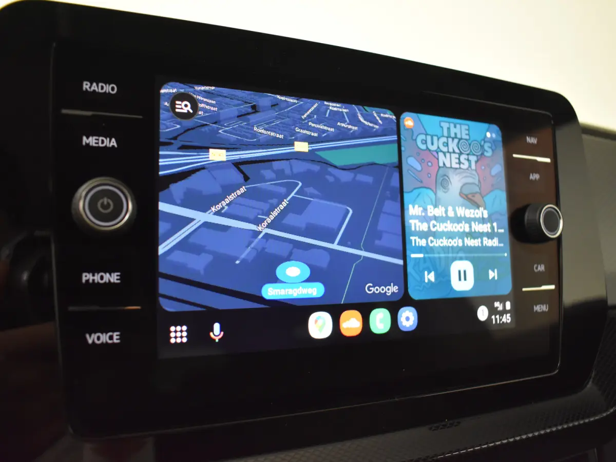 Life Edition | 'App-Connect' draadloze smartphone integratie | Achterlichten LED | Afstandscontrolesysteem (Front Assist)