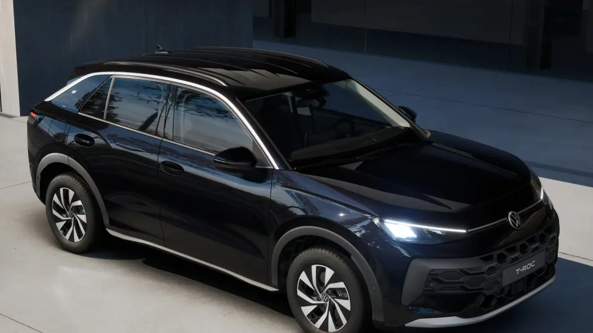 Limited Edition | 'App-Connect' draadloze smartphone integratie | Automatische afstandsregeling (Adaptive Cruise Control) | Buitenspiegels elektrisch instel-, verwarm- en inklapbaar
