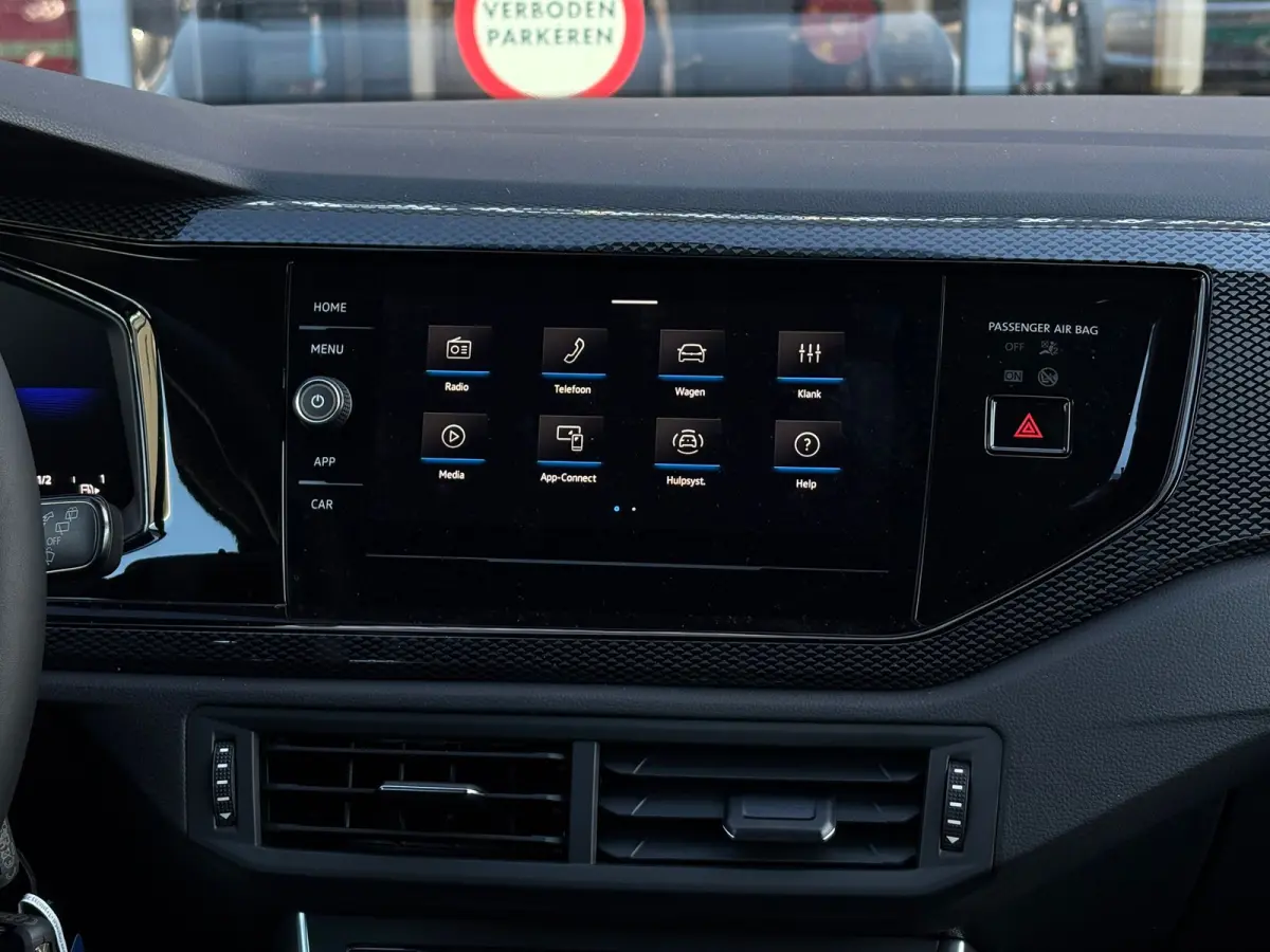 Life Edition | 'App-Connect' smartphone integratie | Buitenspiegels elektrisch instel- verwarm- en inklapbaar