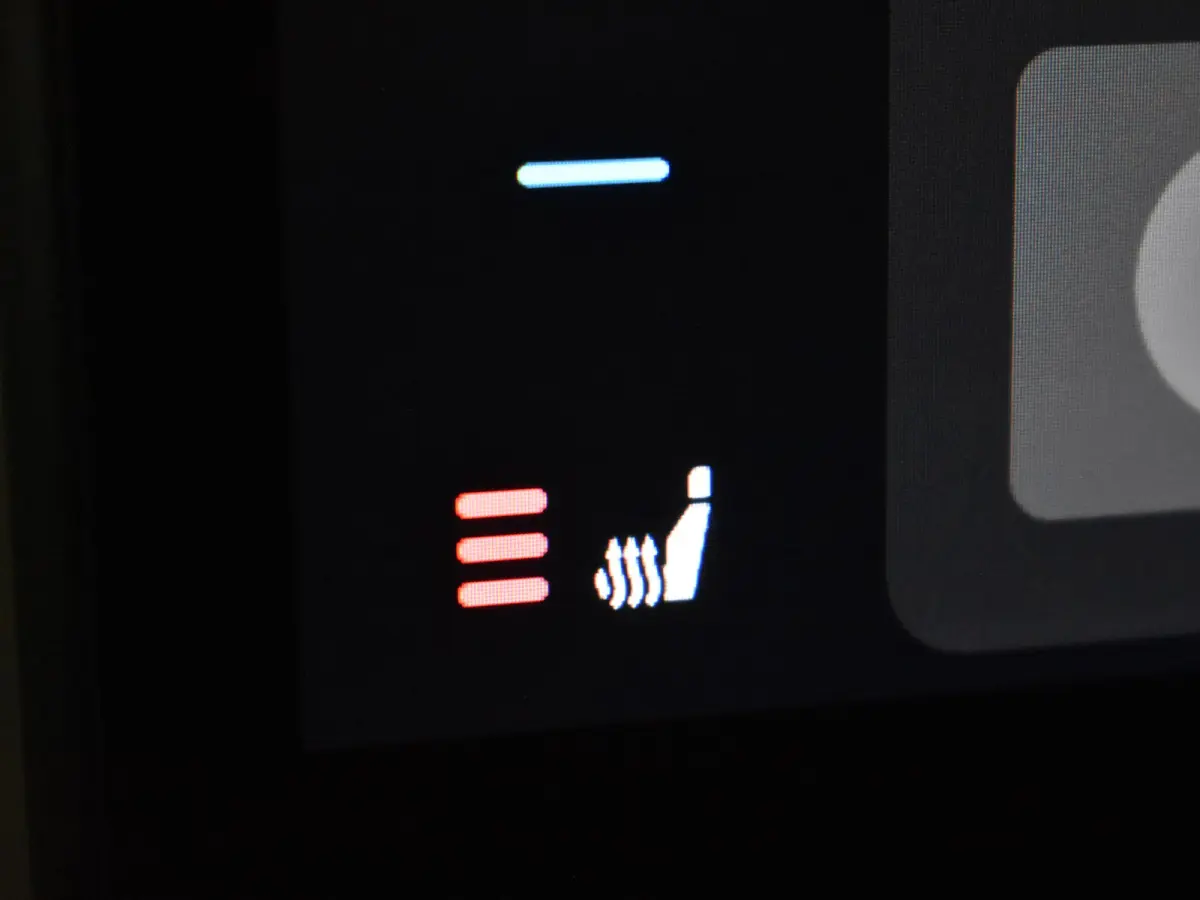 Business Edition | Cruise control met speedlimiter | Driving mode select | LED interieurverlichting inclusief sfeerverlichting
