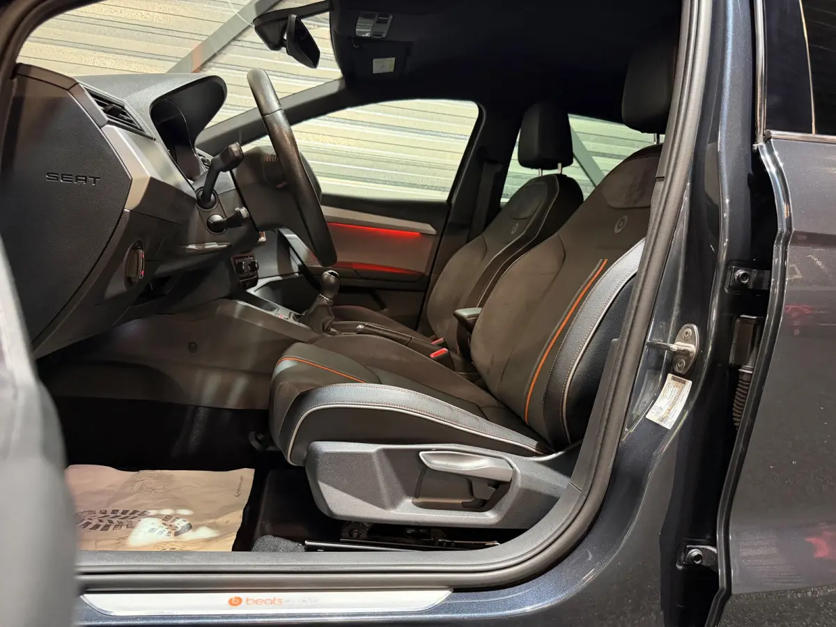 1.0 TSI BEATS LED/VIRTUAL/SFEERV/NAVI/CARPLAY/CRUISE/CAMERA/PDC/HALF-LEDER-ALCANTARA/CLIMATE/12-MND-GARANTIE