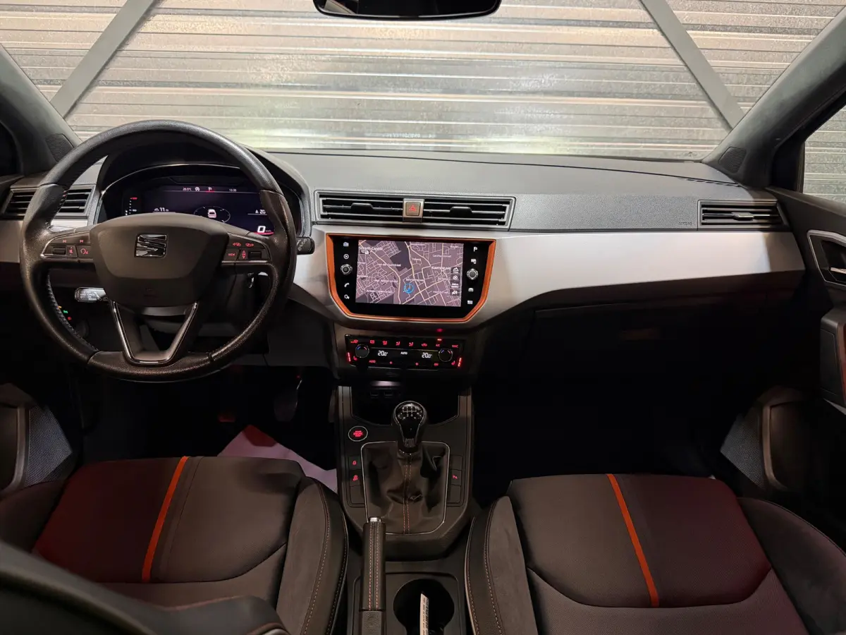 1.0 TSI BEATS LED/VIRTUAL/SFEERV/NAVI/CARPLAY/CRUISE/CAMERA/PDC/HALF-LEDER-ALCANTARA/CLIMATE/12-MND-GARANTIE