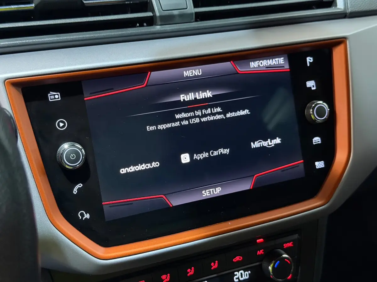 1.0 TSI BEATS LED/VIRTUAL/SFEERV/NAVI/CARPLAY/CRUISE/CAMERA/PDC/HALF-LEDER-ALCANTARA/CLIMATE/12-MND-GARANTIE