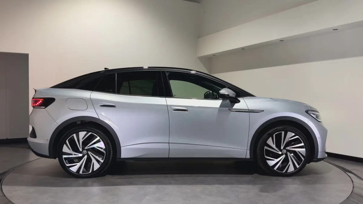 ID.5 GTX 77 kWh | SOH 92% | ACC | Panoramadak | Keyless | Adaptief sportonderstel | Warmtepomp | Trekhaak