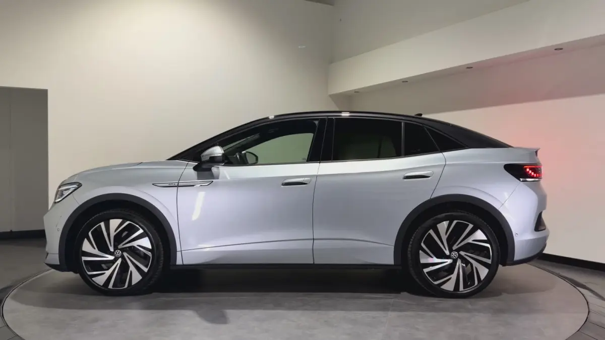 ID.5 GTX 77 kWh | SOH 92% | ACC | Panoramadak | Keyless | Adaptief sportonderstel | Warmtepomp | Trekhaak