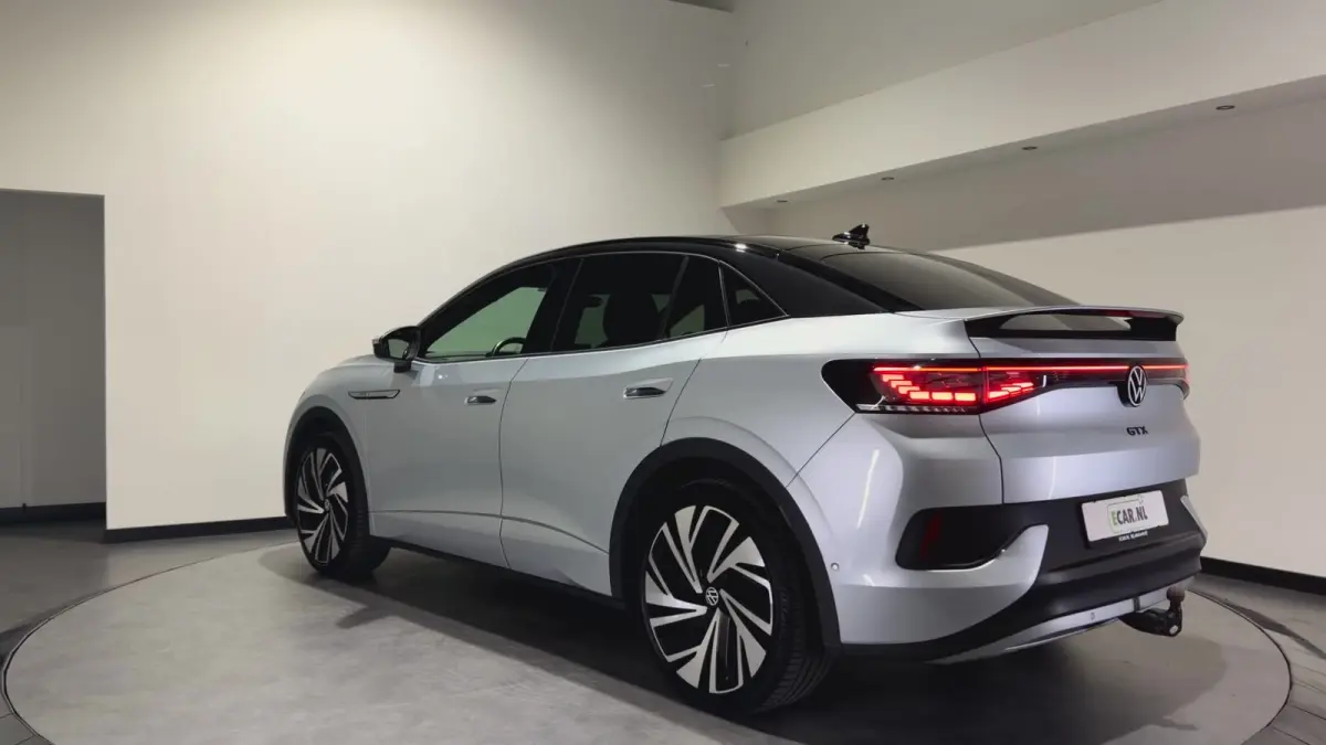 ID.5 GTX 77 kWh | SOH 92% | ACC | Panoramadak | Keyless | Adaptief sportonderstel | Warmtepomp | Trekhaak