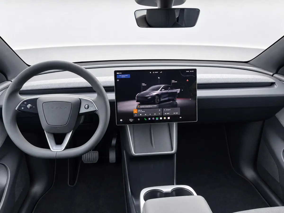 Standard RWD 58 kWh Panoramadak Navigatie Camera Adaptive Cruise Control Stoel- en stuurverwarming Dodehoekdetectie Elektrische achterklep Full Led Climate Control