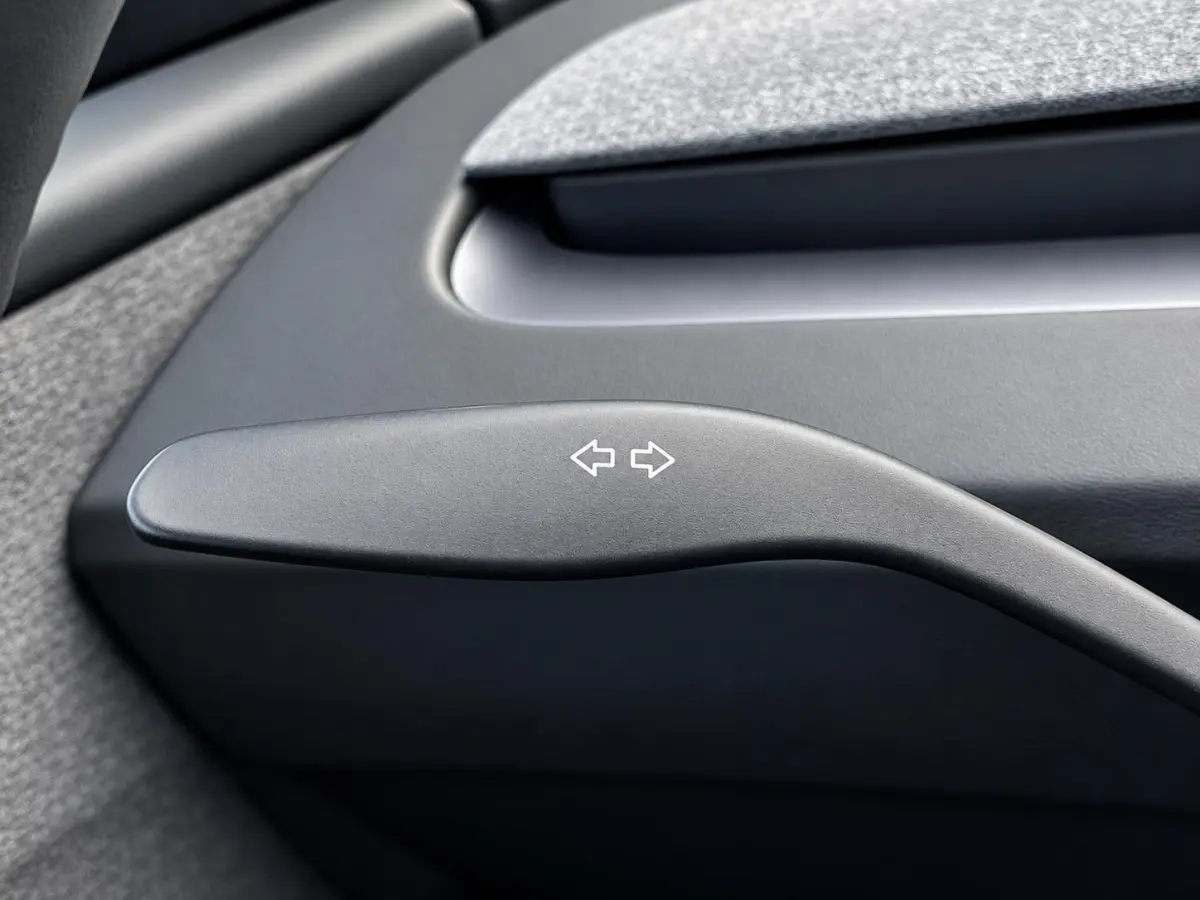 Standard RWD 58 kWh Panoramadak Navigatie Camera Adaptive Cruise Control Stoel- en stuurverwarming Dodehoekdetectie Elektrische achterklep Full Led Climate Control