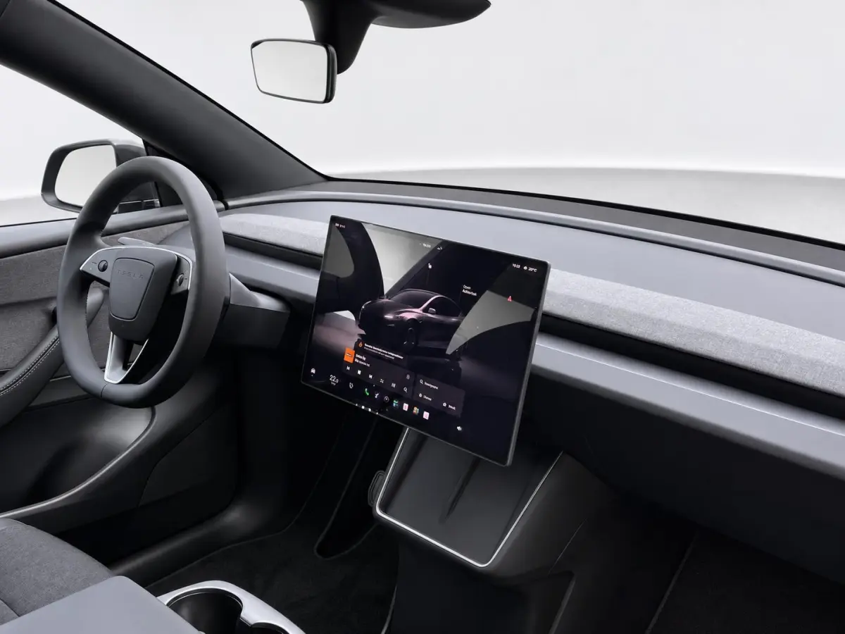 Standard RWD 58 kWh Panoramadak Navigatie Camera Adaptive Cruise Control Stoel- en stuurverwarming Dodehoekdetectie Elektrische achterklep Full Led Climate Control