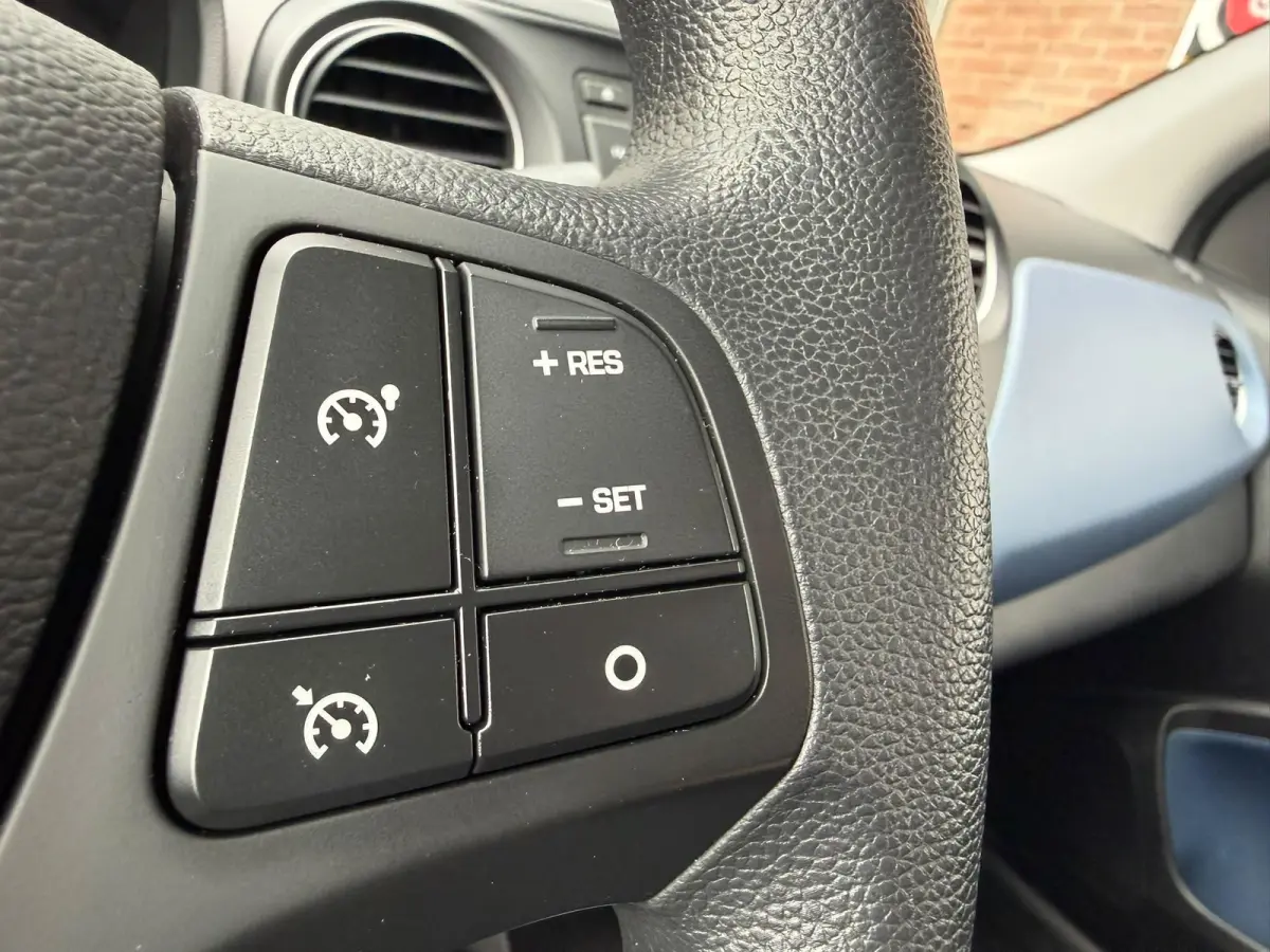 1.0i i-Motion Comfort | SLECHTS 48.828 | 2E EIGENAAR | CLIMA | CRUISE | ANDROID UPGRADE MOGELIJK |