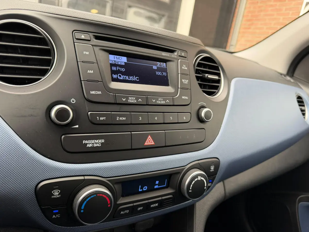 1.0i i-Motion Comfort | SLECHTS 48.828 | 2E EIGENAAR | CLIMA | CRUISE | ANDROID UPGRADE MOGELIJK |