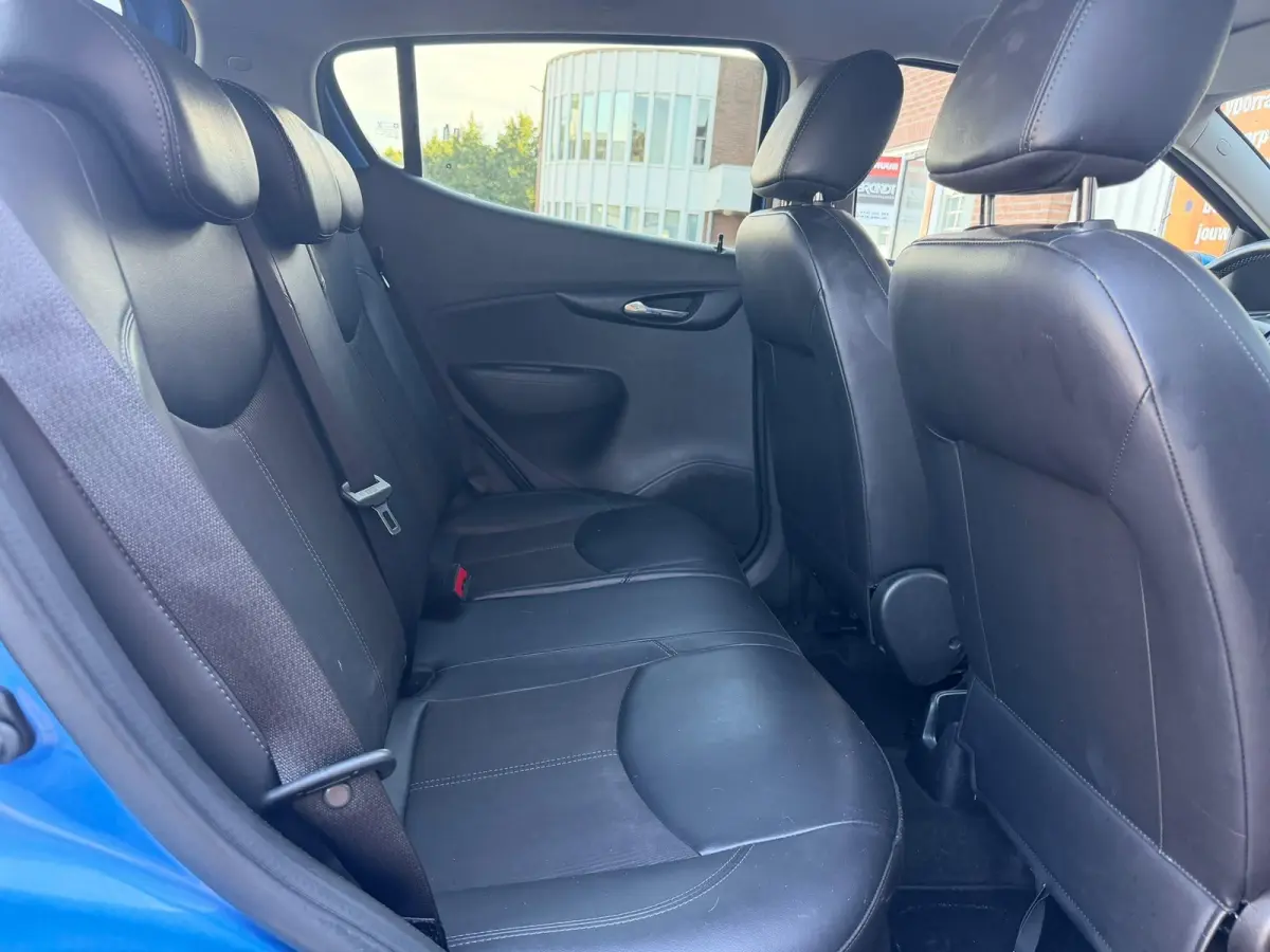 1.0 ecoFLEX Innovation | AUTOMAAT | 1E EIGENAAR | 75.326 KM | CARPLAY | PDC |