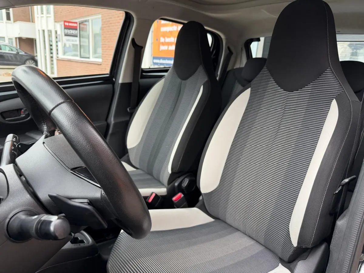 1.0 e-VTi Active TOP! | AUTOMAAT | SLECHTS 65.509 KM | AIRCO | ELEK.PAKKET | ANDROID UPGRADE MOGELIJK |