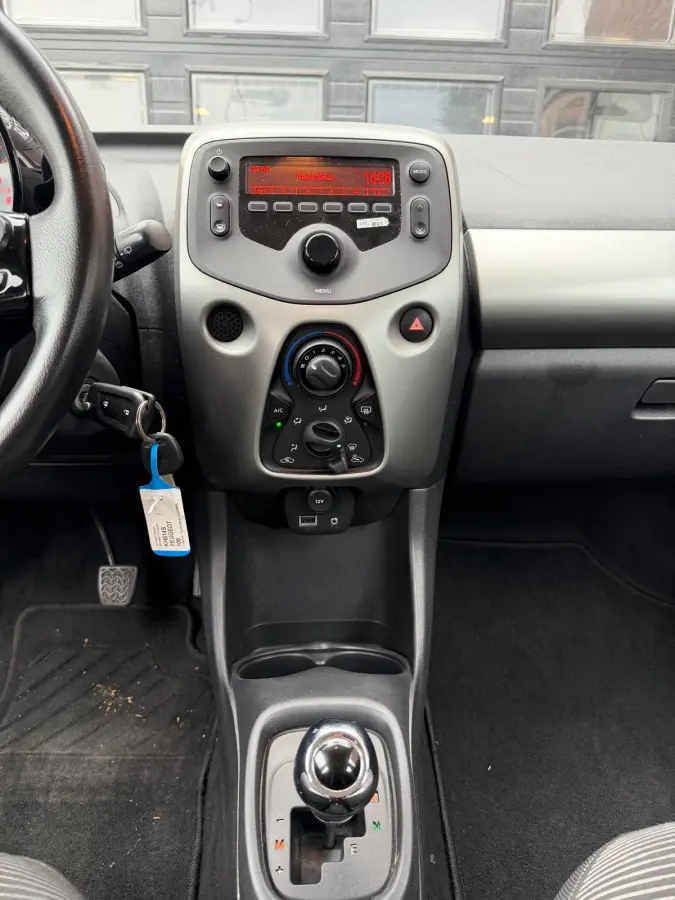 1.0 e-VTi Active TOP! | AUTOMAAT | SLECHTS 65.509 KM | AIRCO | ELEK.PAKKET | ANDROID UPGRADE MOGELIJK |