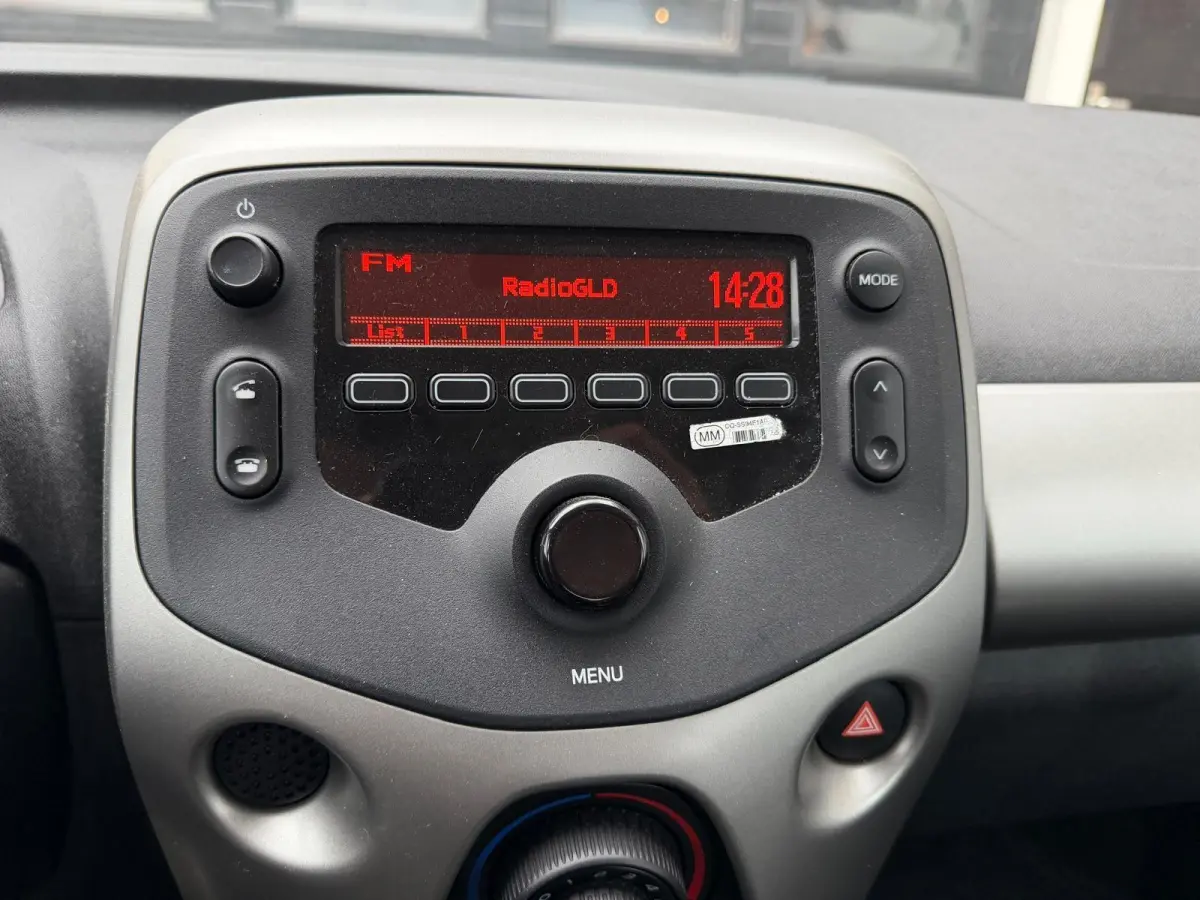 1.0 e-VTi Active TOP! | AUTOMAAT | SLECHTS 65.509 KM | AIRCO | ELEK.PAKKET | ANDROID UPGRADE MOGELIJK |