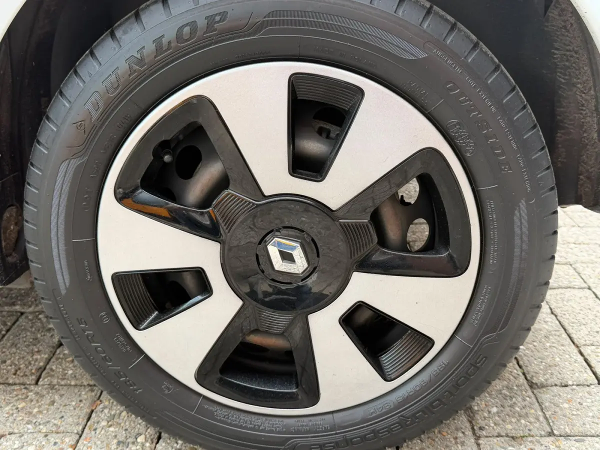 1.0 SCe Collection | AUTOMAAT | 70.433 KM | AIRCO | ANDROID UPGRADE MOGELIJK |