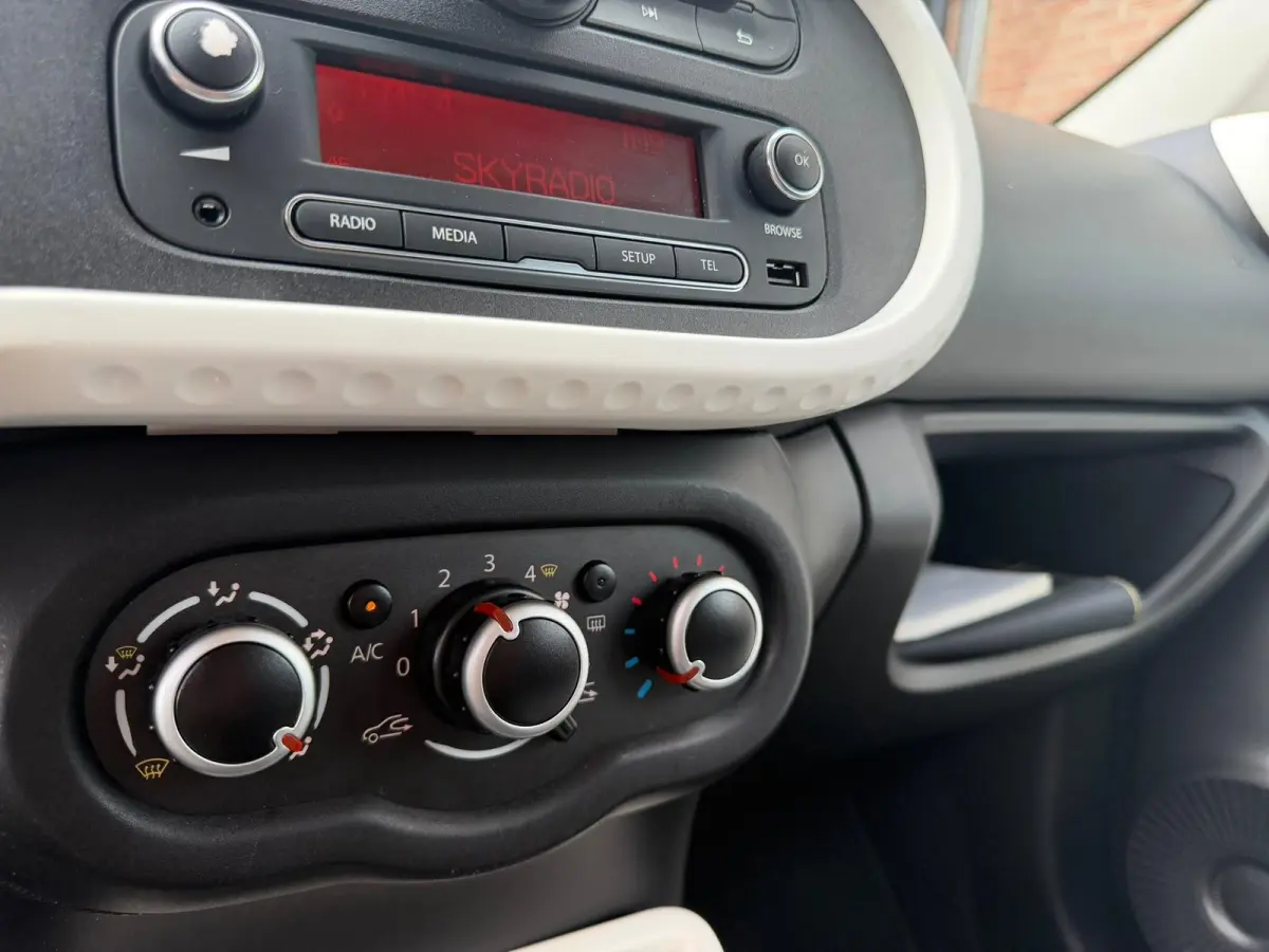1.0 SCe Collection | AUTOMAAT | 70.433 KM | AIRCO | ANDROID UPGRADE MOGELIJK |