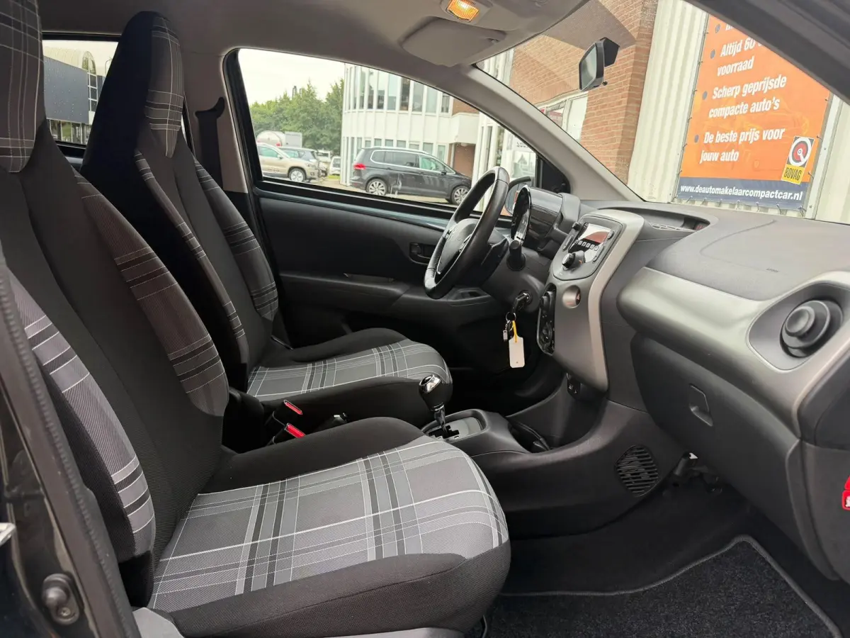 1.0 VTi Active | SLECHTS 61.608 KM | AUTOMAAT | AIRCO | ELEK.PAKKET | ANDROID UPGRADE MOGELIJK |