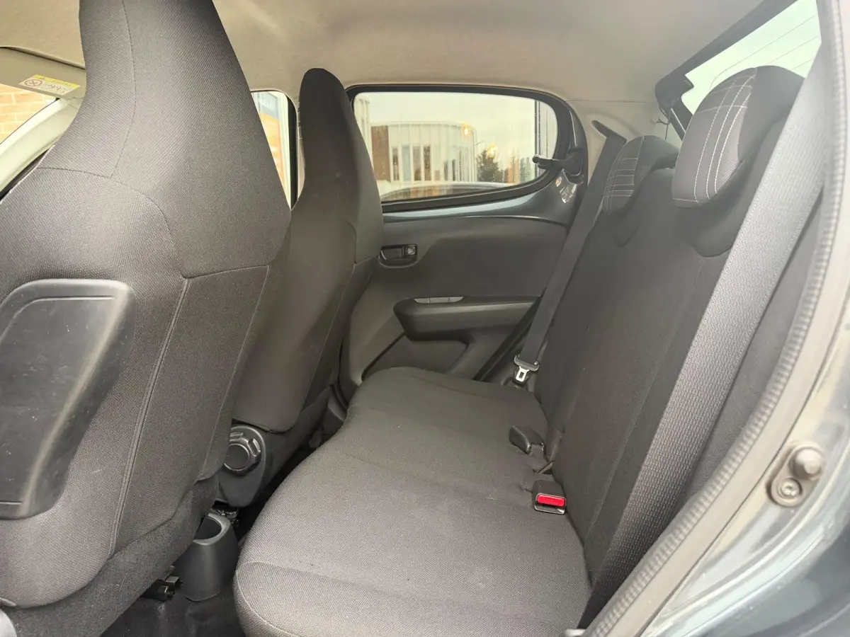 1.0 VTi Active | SLECHTS 61.608 KM | AUTOMAAT | AIRCO | ELEK.PAKKET | ANDROID UPGRADE MOGELIJK |