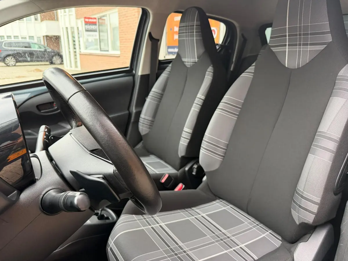 1.0 VTi Active | SLECHTS 61.608 KM | AUTOMAAT | AIRCO | ELEK.PAKKET | ANDROID UPGRADE MOGELIJK |
