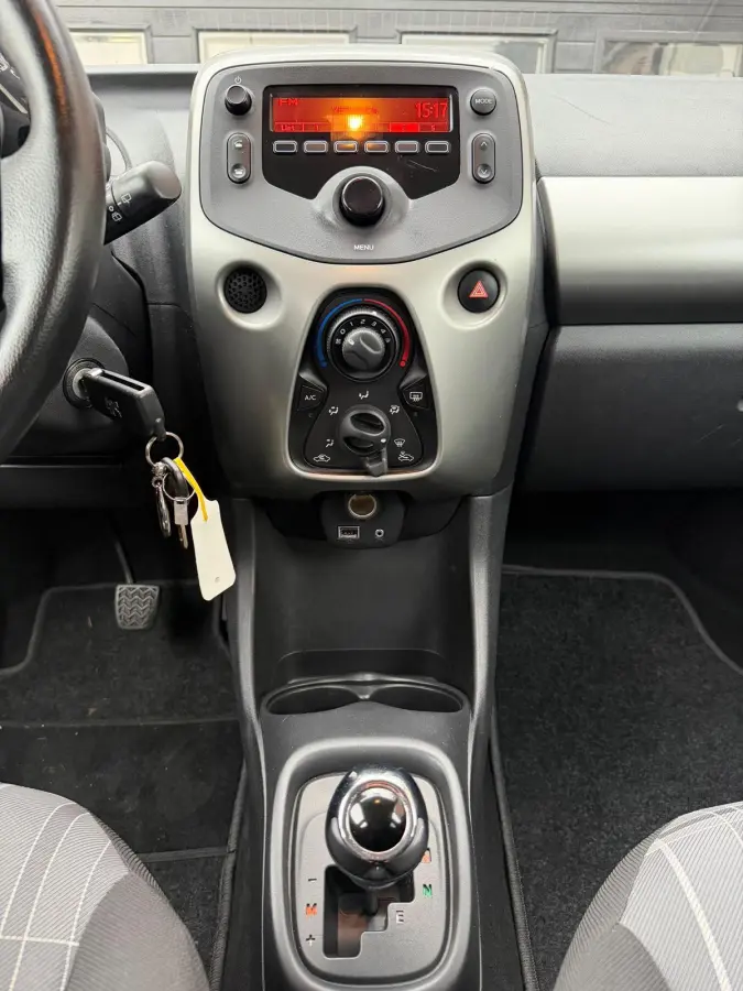 1.0 VTi Active | SLECHTS 61.608 KM | AUTOMAAT | AIRCO | ELEK.PAKKET | ANDROID UPGRADE MOGELIJK |