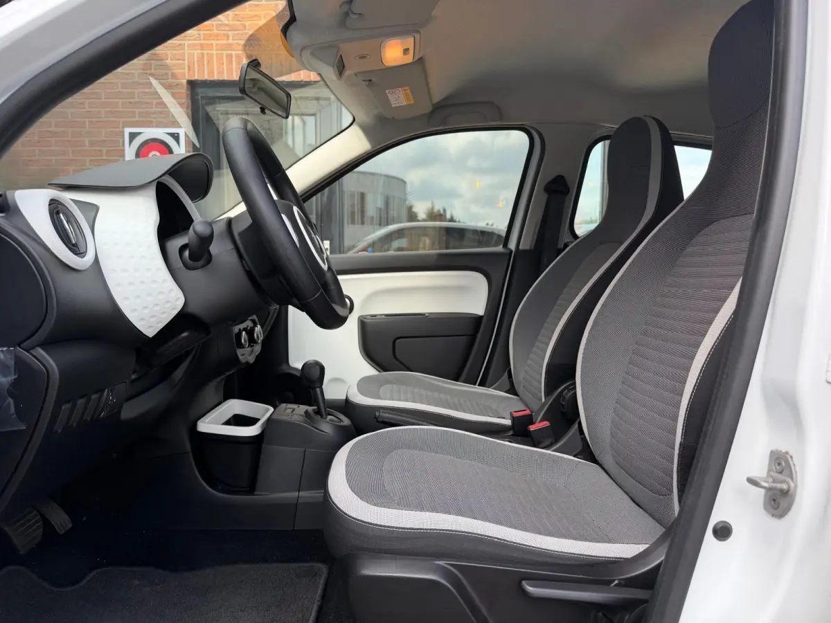 1.0 SCe Collection | AUTOMAAT | 48.135 KM | AIRCO | ANDROID UPGRADE MOGELIJK |
